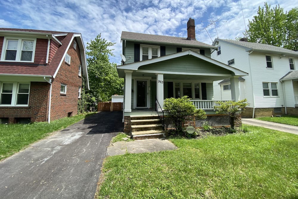 Photo of Outdoor in Cleveland Heights