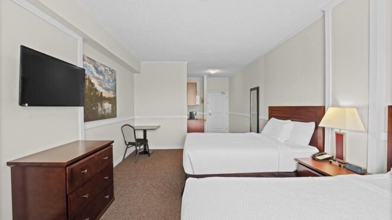 Photo of Bedroom in Lamont