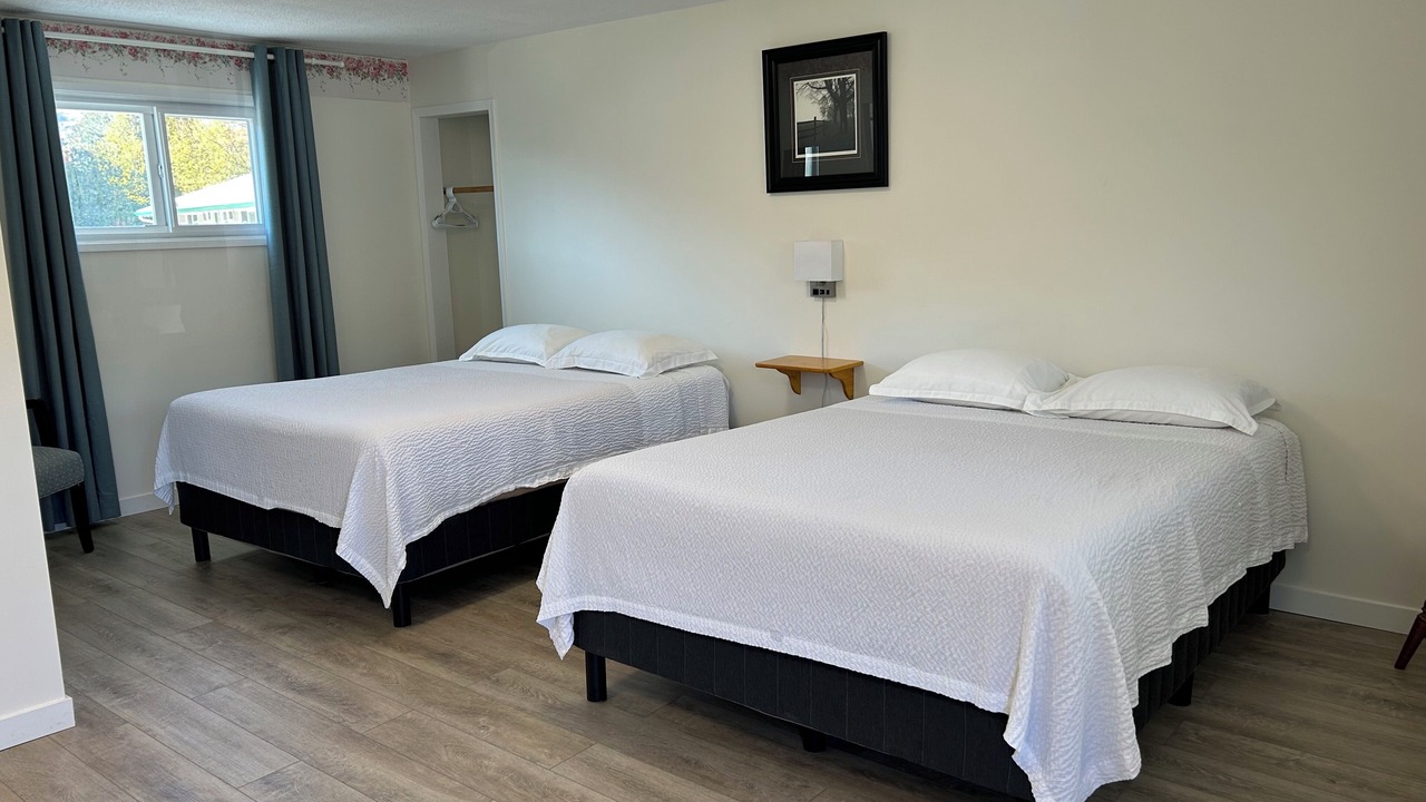 Photo of Bedroom in Okanagan-Similkameen