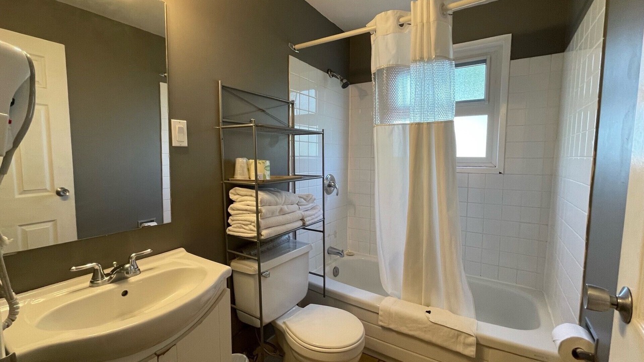 Photo of Bathroom in Regional District of Nanaimo