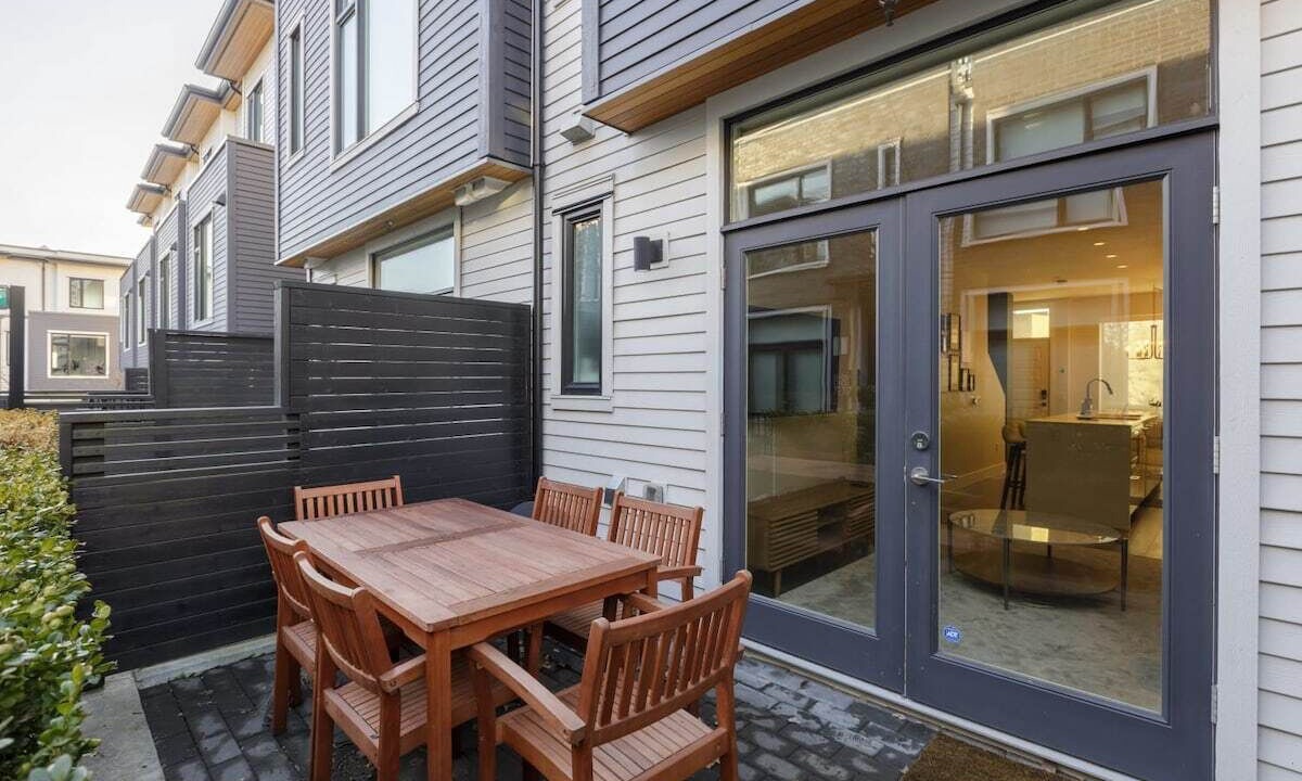 Photo of Outdoor in Marpole