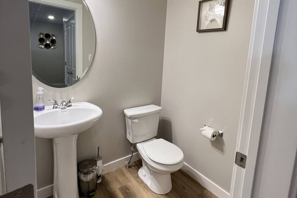 Photo of Bathroom in West Edmonton