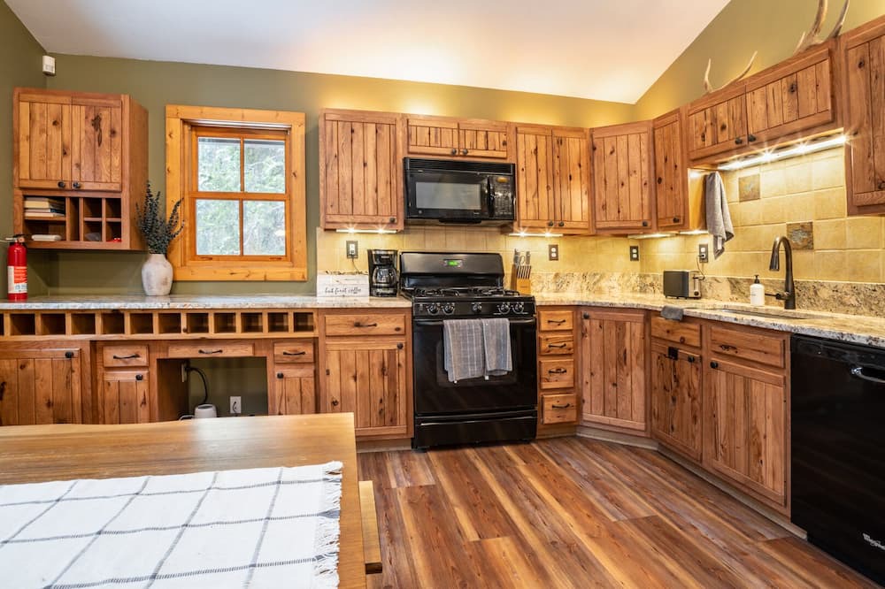 Photo of Kitchen in Almont