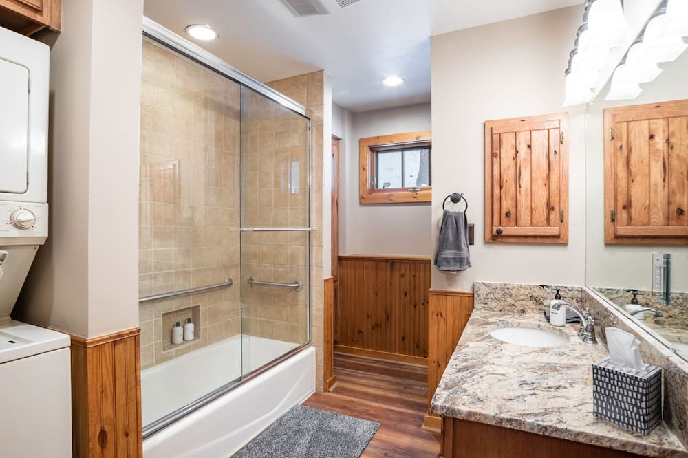 Photo of Kitchen in Almont