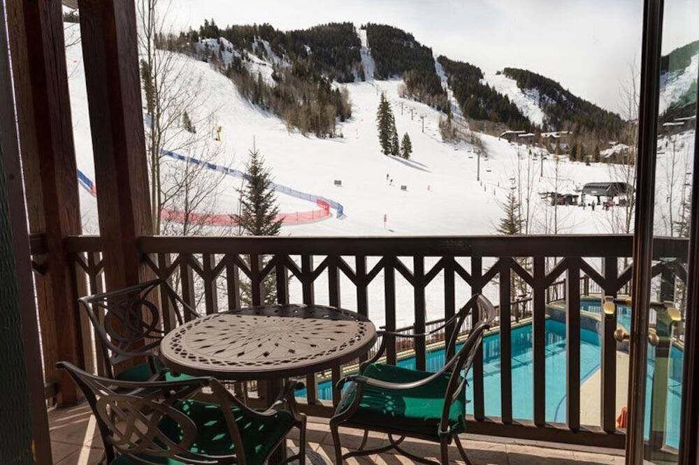 Photo of Others in Aspen