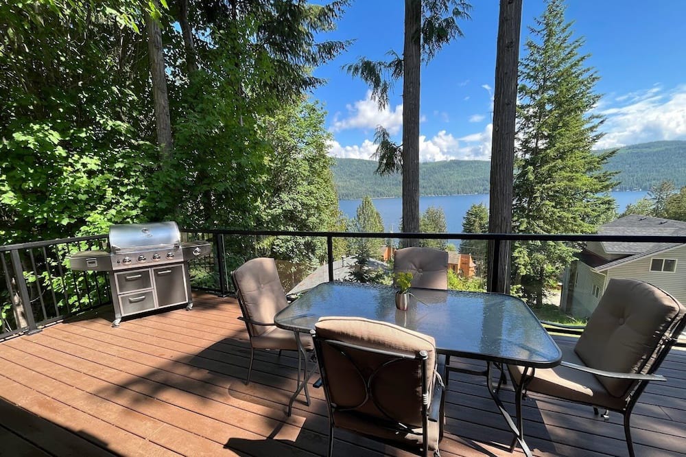 Photo of Outdoor in Anglemont
