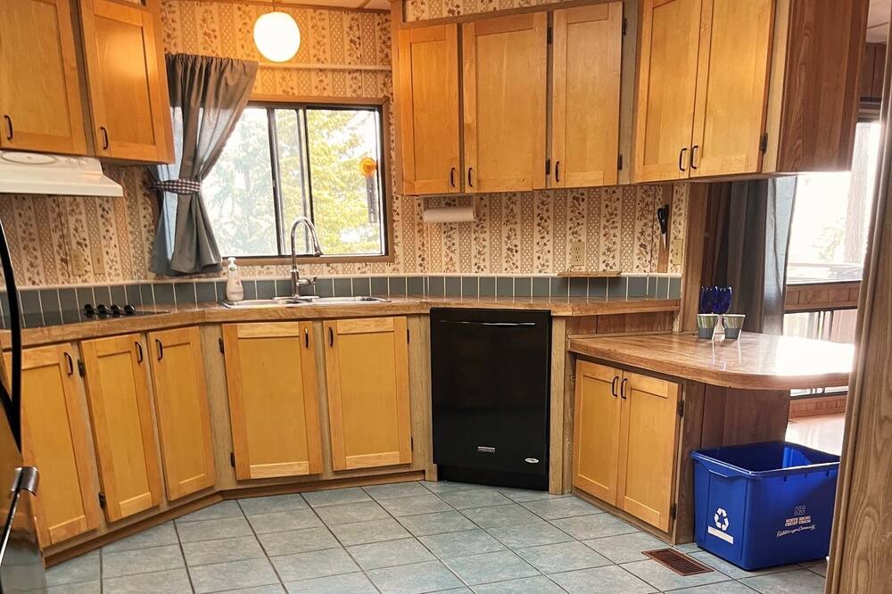 Photo of Kitchen in Anglemont