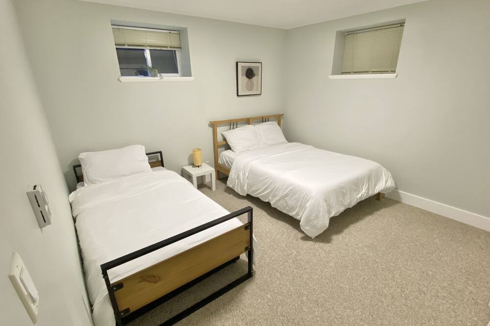 Photo of Bedroom in Saanich West