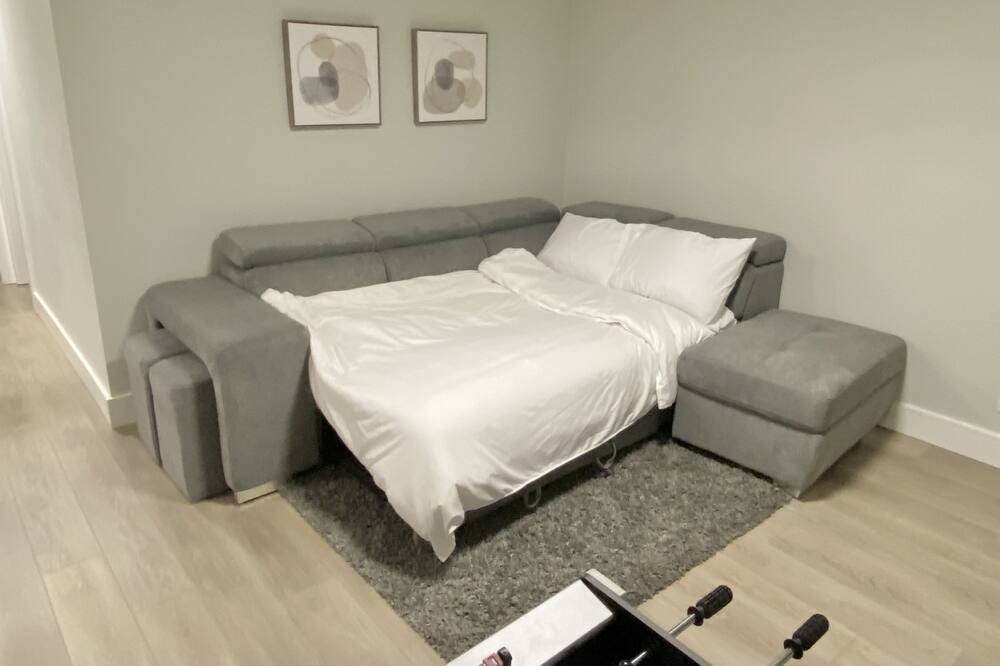 Photo of Bedroom in Saanich West