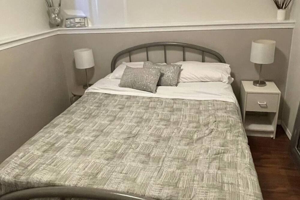 Photo of Bedroom in Morinville
