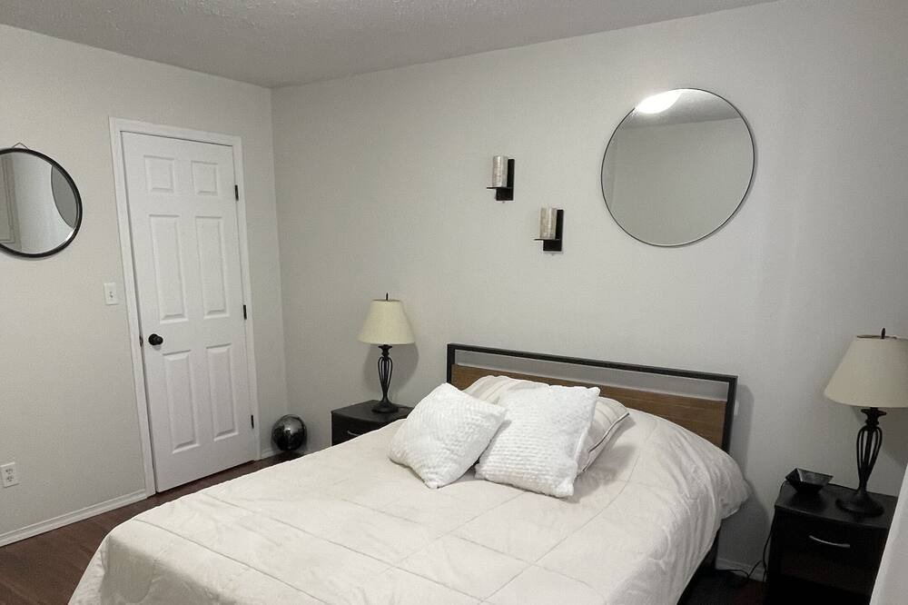 Photo of Bedroom in Morinville