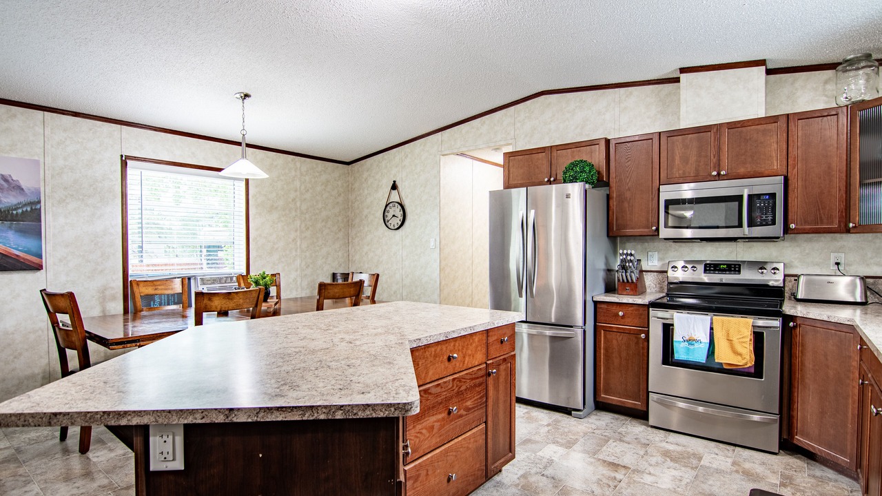 Photo of Kitchen in Sylvan Lake