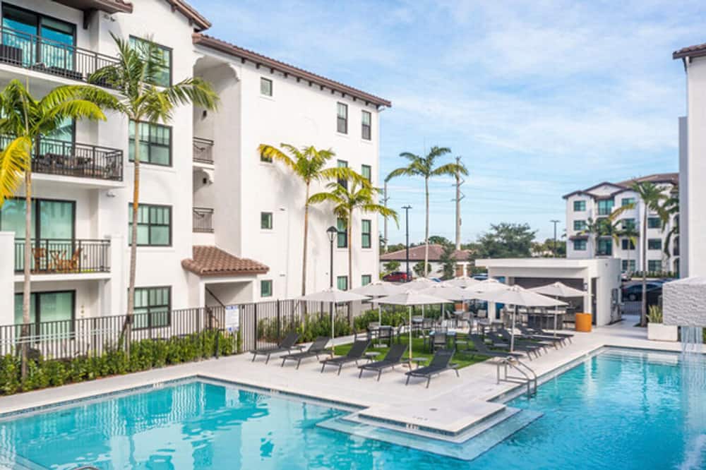 Photo of Outdoor in Miramar
