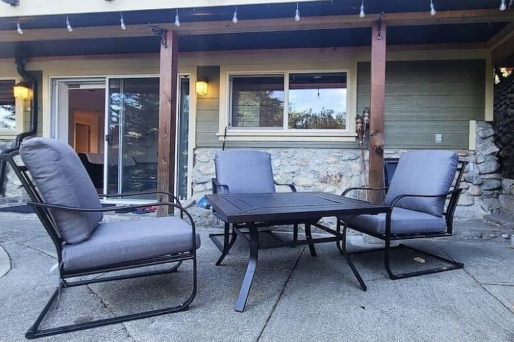 Photo of Patio Balcony in Langford