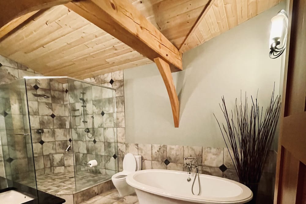 Photo of Bathroom in Sun Peaks