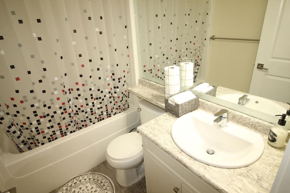 Photo of Bathroom in Stonebridge