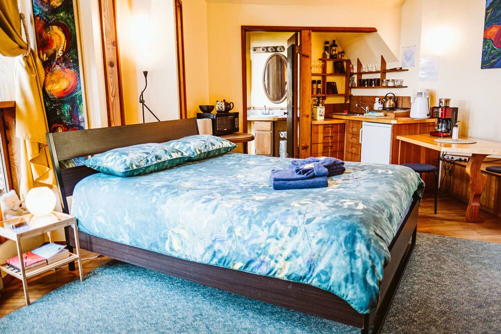 Photo of Bedroom in Galiano