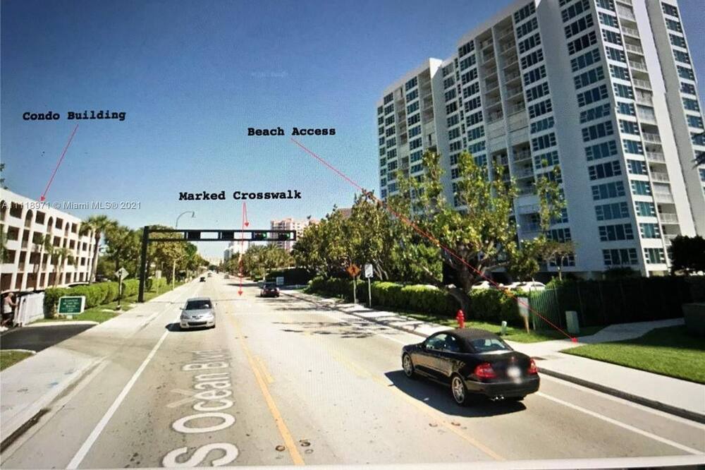 Photo of Others in Bel Air