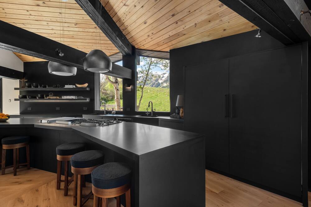 Photo of Kitchen in Red Mountain
