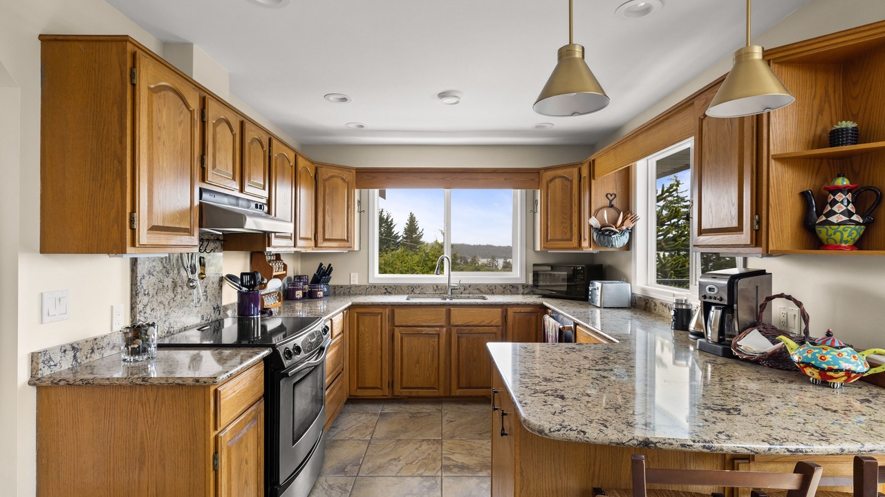 Photo of Kitchen in Colwood