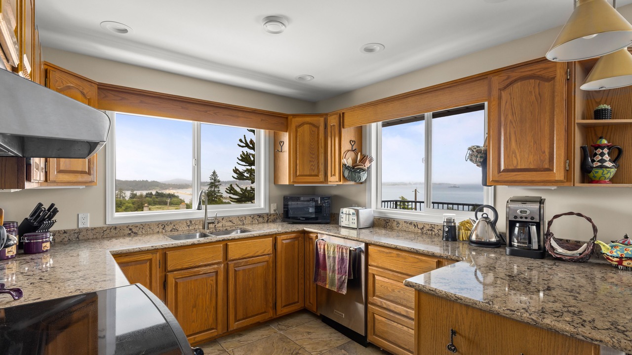 Photo of Kitchen in Colwood