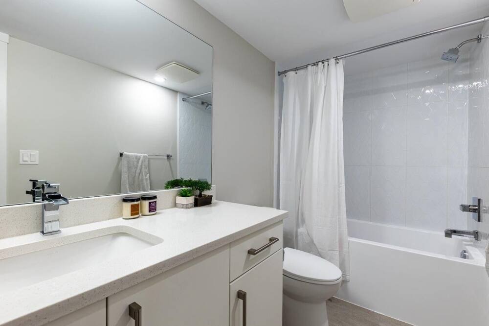 Photo of Bathroom in Crescent Beach