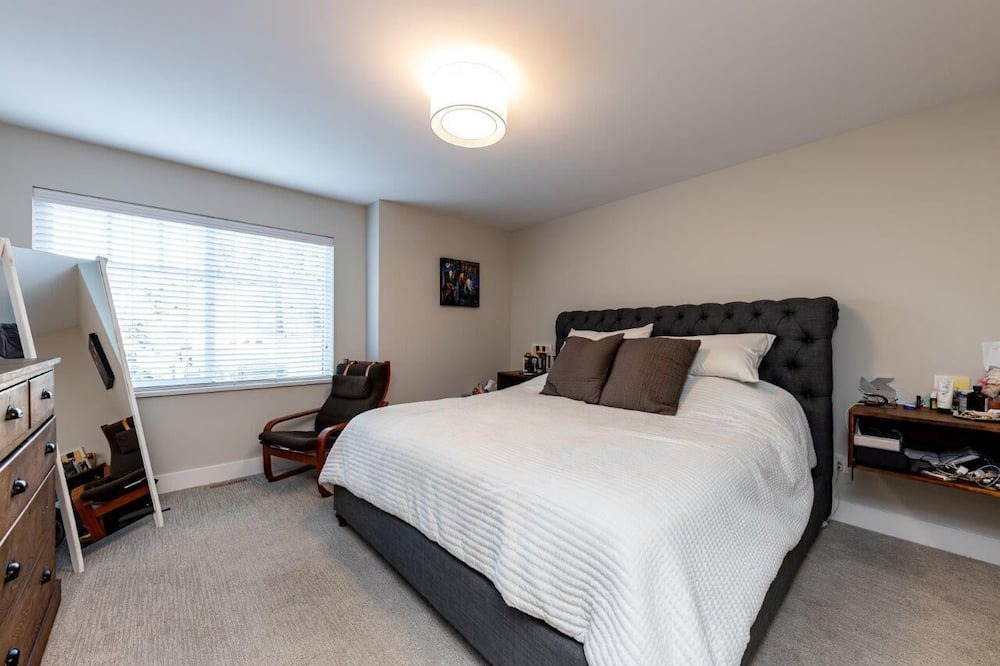 Photo of Bedroom in Crescent Beach