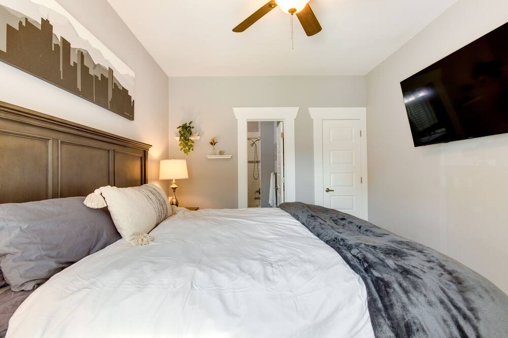Photo of Bedroom in West Colfax