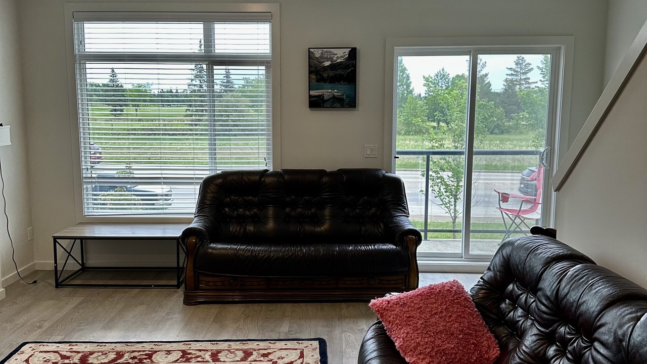 Photo of Livingroom in Southwest Edmonton
