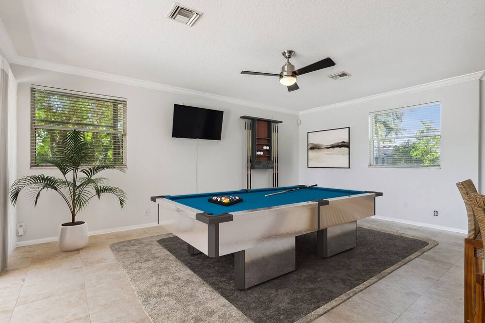 Photo of Bedroom in Lighthouse Point