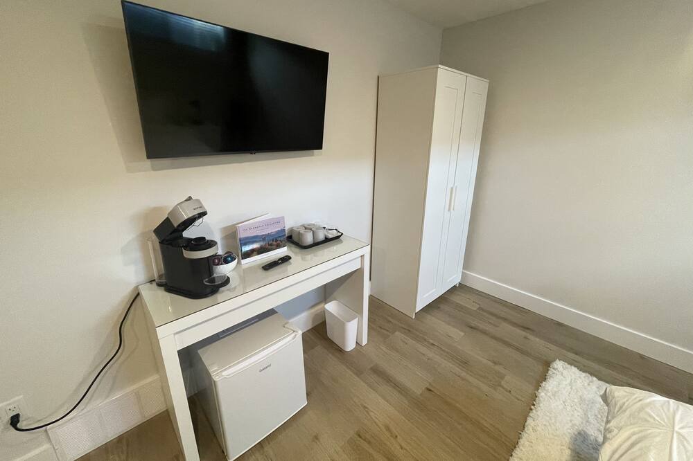 Photo of Bedroom in Vernon