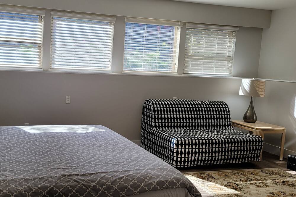 Photo of Bedroom in Dollarton