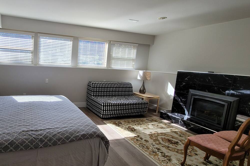 Photo of Bedroom in Dollarton