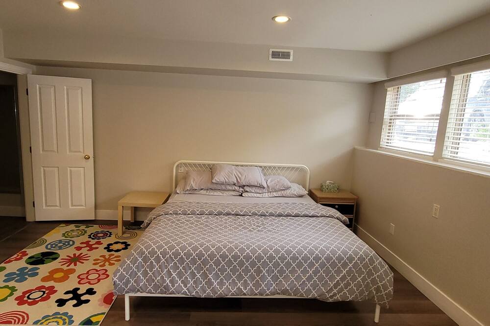 Photo of Bedroom in Dollarton