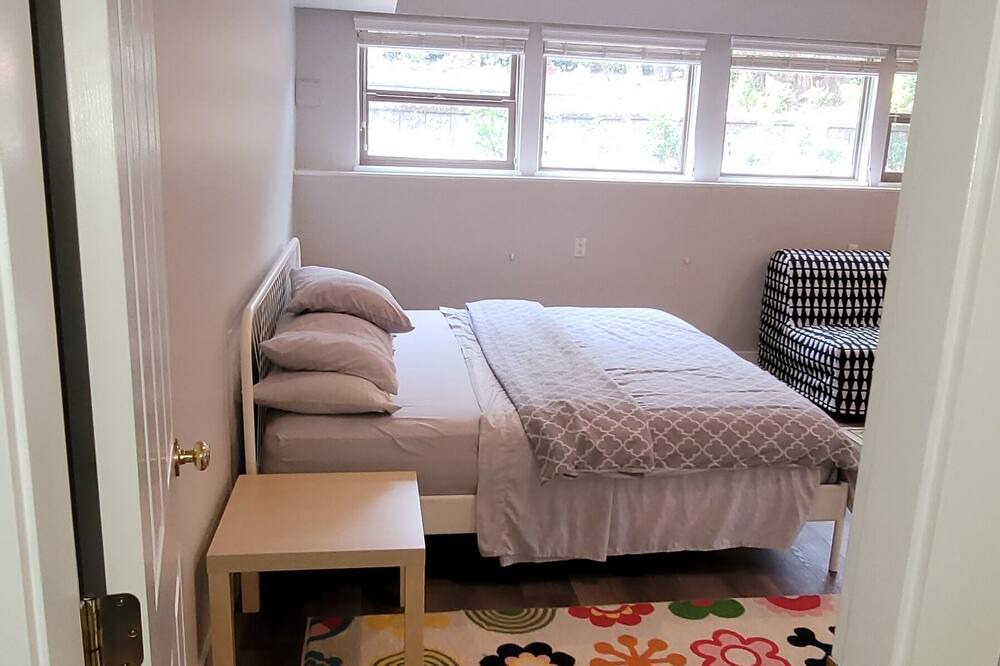 Photo of Bedroom in Dollarton