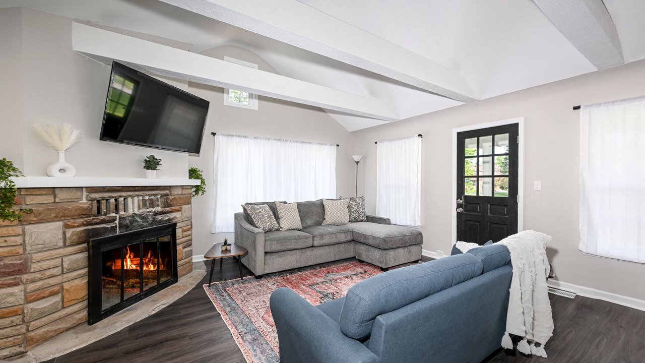 Photo of Livingroom in Independence