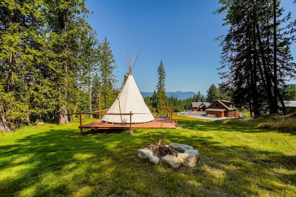 Photo of Outdoor in Mission