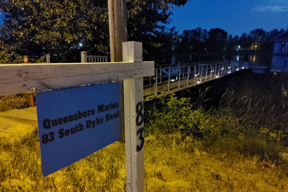 Photo of Outdoor in Queensborough