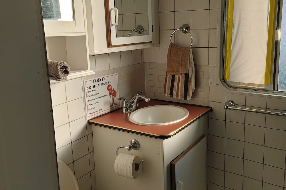 Photo of Bathroom in Queensborough