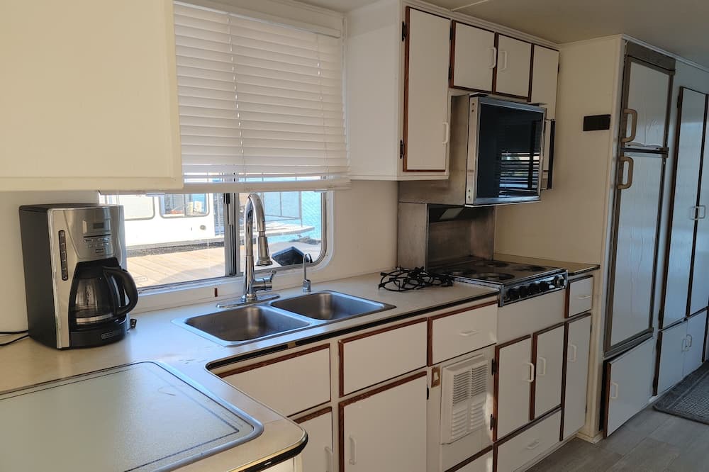 Photo of Kitchen in Queensborough