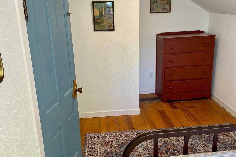 Photo of Bedroom in Piedmont