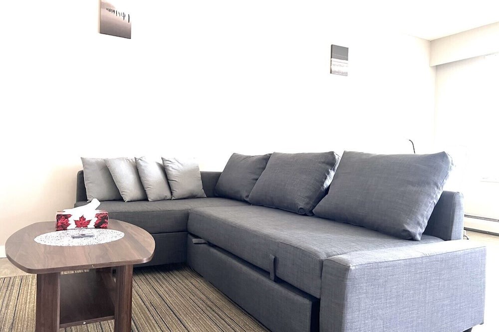 Photo of Livingroom in Chilliwack Proper Village West