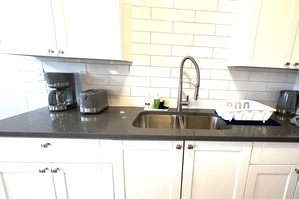 Photo of Kitchen in Chilliwack Proper Village West