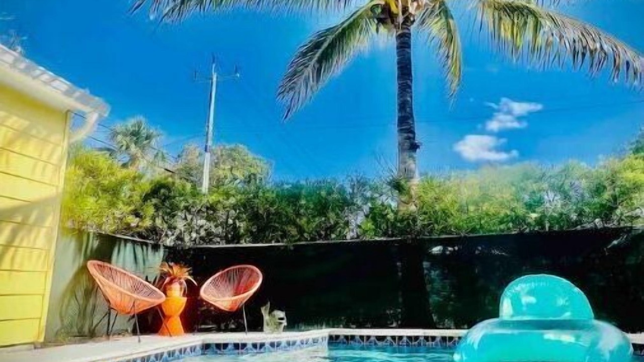 Photo of Outdoor in Parrot Cove