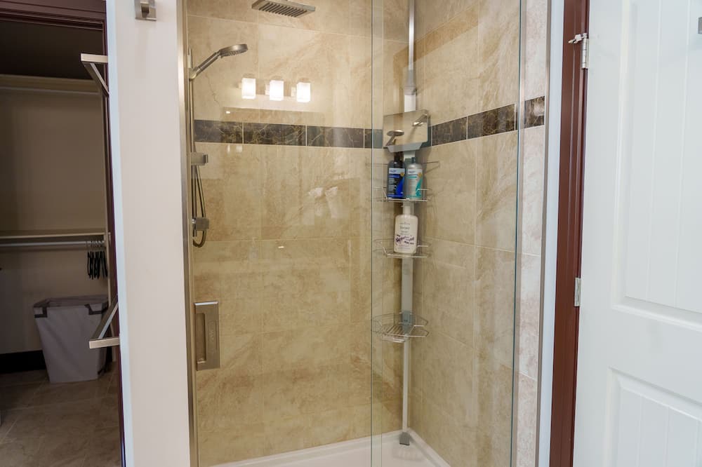Photo of Bathroom in Central Alberta