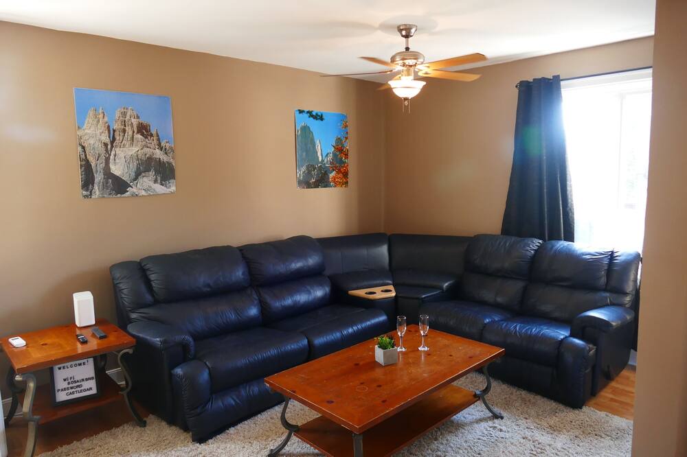 Photo of Livingroom in Castlegar