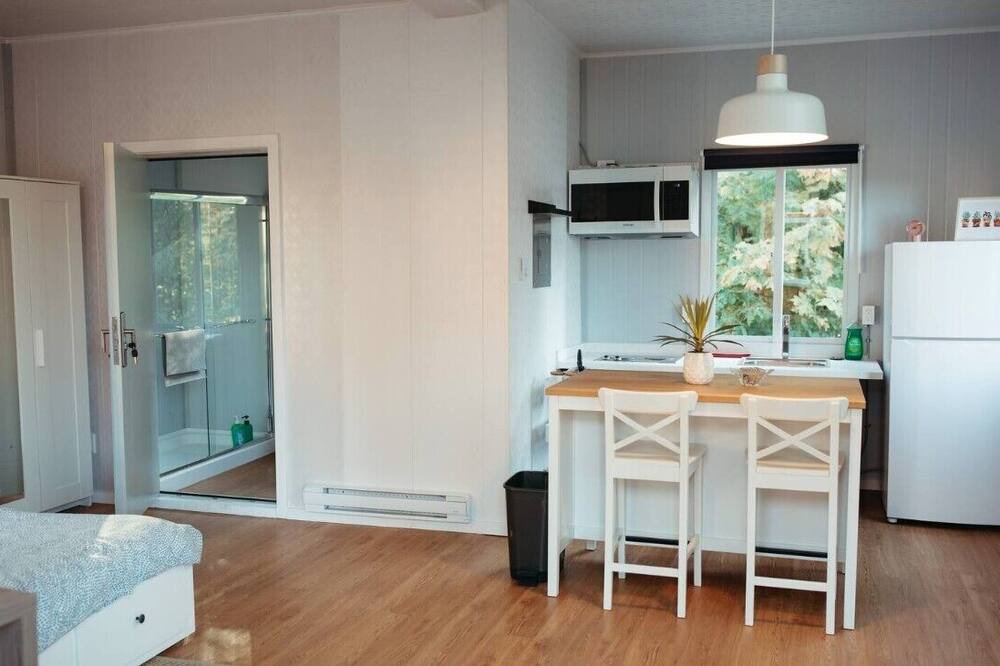 Photo of Kitchen in Sliammon