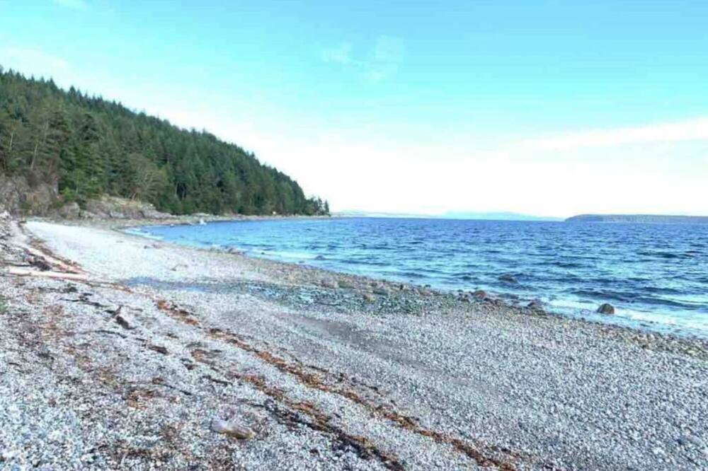 Photo of Others in Sliammon