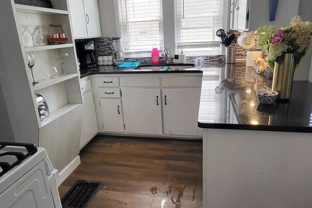 Photo of Kitchen in Mayfield Heights
