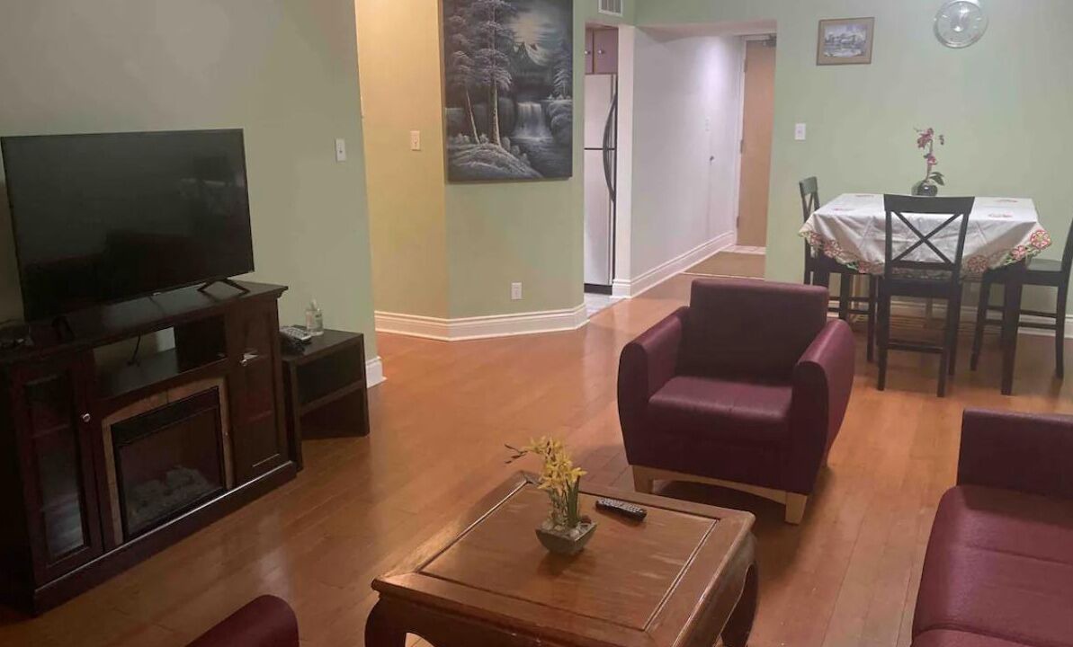 Photo of Livingroom in Saskatoon Downtown